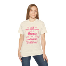 Load image into Gallery viewer, Unisex Ultra Cotton Tee - Déesse multitâche en typographie rose - Pink texts