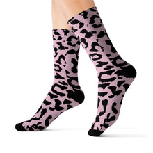 Load image into Gallery viewer, Sublimation Socks - Leopard Camouflage - Baby Pink - Black
