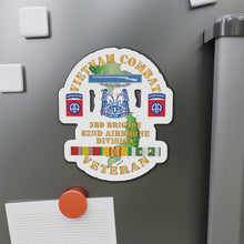 Load image into Gallery viewer, Die-Cut Magnets - Army - Vietnam Combat Vet - 3rd Bde 82nd Airborne Div DUI w VN SVC X 300