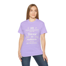 Load image into Gallery viewer, Unisex Ultra Cotton Tee - Déesse multitâche en typographie rose - white texts