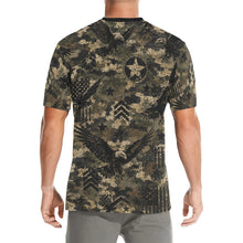 Load image into Gallery viewer, American Eagle Tactical Men's All Over Print Crew Neck T-Shirt