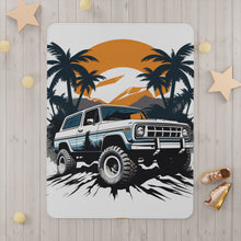 Load image into Gallery viewer, Toddler Blanket - Retro Off-Road Vehicle