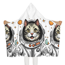 Load image into Gallery viewer, Youth Hooded Towel- Astronaut Cat
