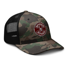 Load image into Gallery viewer, Camouflage trucker hat - Spyder Ryder - Free Wheel Motion - Cherry Red