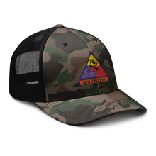 Load image into Gallery viewer, Camouflage trucker hat - Army - 740thTank Battalion SSI - Daredevil w Name Tape