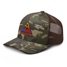 Load image into Gallery viewer, Camouflage trucker hat - Army - 740thTank Battalion SSI - Daredevil w Name Tape