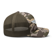 Load image into Gallery viewer, Camouflage trucker hat - Vietnam - Vietnam Airborne Qualification Badge X 300
