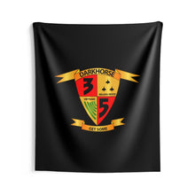 Load image into Gallery viewer, Indoor Wall Tapestries - USMC - 3rd Battalion, 5th Marines - Dark Horse wo Txt