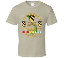 Load image into Gallery viewer, Army - Vietnam Combat Veteran With 1st Cavalry Division, Unit Crest - T-Shirts - Classic