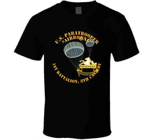 Load image into Gallery viewer, Army - Us Paratrooper - 1st Battalion 8th Cavalry Hoodie