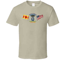 Load image into Gallery viewer, SOF - SSI - Special Forces Green Beretwith -Flags T Shirt