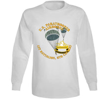 Load image into Gallery viewer, Army - Us Paratrooper - 1st Battalion 8th Cavalry Hoodie