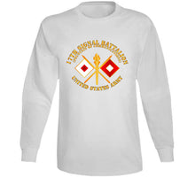 Load image into Gallery viewer, Army - 17th Signal Battalion - Branch - Usa T Shirt