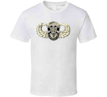 Load image into Gallery viewer, SOF - Airborne Badge - SF - DUI T Shirt - Classic