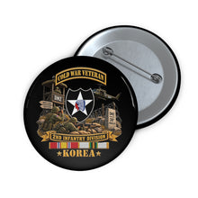 Load image into Gallery viewer, Custom Pin Buttons - Army - 8th Cavalry (Air Cav) - 1st Cav Division w VN SVC - 3D - Enhanced
