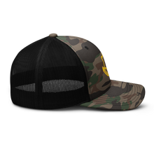 Load image into Gallery viewer, Camouflage trucker hat - Badge of the Israel Defence Forces X 300
