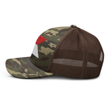 Load image into Gallery viewer, Camouflage trucker hat - Army - 7th Cavalry Guidon X 300
