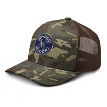 Load image into Gallery viewer, Camouflage trucker hat - Spyder Ryder - Free Wheel Motion - Blue
