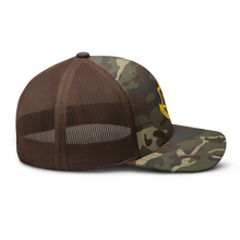 Load image into Gallery viewer, Camouflage trucker hat - Badge of the Israel Defence Forces X 300
