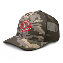 Load image into Gallery viewer, Camouflage trucker hat - Spyder Ryder - Free Wheel Motion - Red
