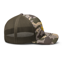 Load image into Gallery viewer, Camouflage trucker hat - Badge of the Israel Defence Forces X 300
