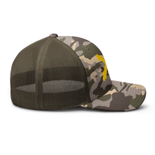 Load image into Gallery viewer, Camouflage trucker hat - Army - 40th Artillery Branch wo Txt
