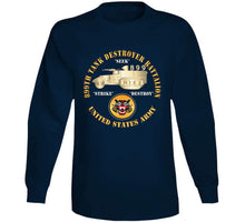 Load image into Gallery viewer, 899th Tank Destroyer Battalion W Td - Ssi - Us Army X 300 T Shirt
