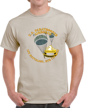 Load image into Gallery viewer, Army - Us Paratrooper - 1st Battalion 8th Cavalry - T shirt
