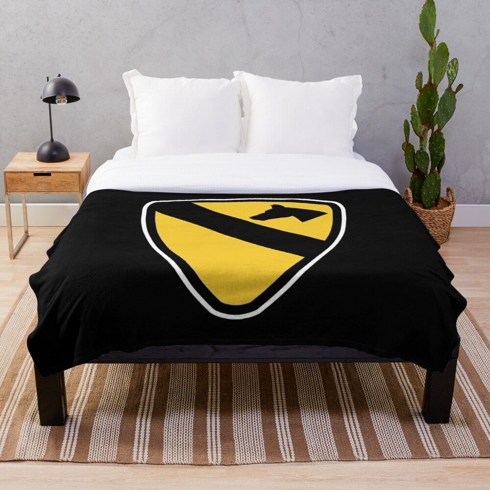 Army - 1st Cav SSI wo Txt Throw Blanket