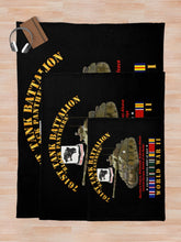 Load image into Gallery viewer, Army - 761st Tank Battalion - Black Panthers - w Tank WWII EU SVC Throw Blanket
