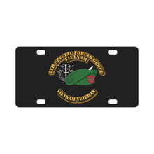 Load image into Gallery viewer, SOF - 7th SFG VN - Beret Dagger DUI - V2 Classic License Plate
