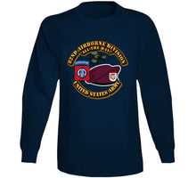 Load image into Gallery viewer, Army - 82nd Airborne Div - Beret - Mass Tac - Maroon  - 1 Recon Sqn 17th Cav T Shirt
