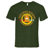 Load image into Gallery viewer, Army - 121st Signal Bn Vet  - Do Well The Duty That Lies Before You -  Vn Svc Ribbon - Mid Rib X 300 T Shirt

