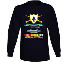 Load image into Gallery viewer, Army - 26th Infantry Regiment - Dui W Br - Ribbon - 1st Bn W Cib Vn Svc  X 300 T Shirt
