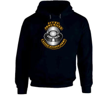 Load image into Gallery viewer, Diver - SCUBA T Shirt
