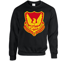 Load image into Gallery viewer, Army - 39th Field Artillery Regiment Wo Txt T Shirt
