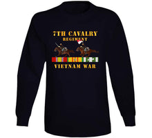 Load image into Gallery viewer, Army - 7th Cavalry Regiment - Vietnam War Wt 2 Cav Riders And Vn Svc X300 T Shirt
