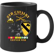 Load image into Gallery viewer, Army - 8th Cavalry (Air Cav) - 1st  Cav Division w SVC T Shirt
