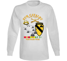 Load image into Gallery viewer, Army - 8th Cavalry (Air Cav) - 1st  Cav Division w SVC T Shirt
