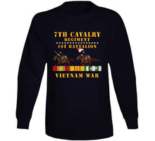 Load image into Gallery viewer, Army - 1st Battalion,  7th Cavalry Regiment - Vietnam War Wt 2 Cav Riders And Vn Svc X300 Hoodie
