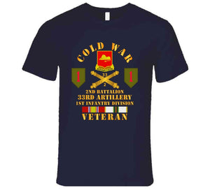 Army - Cold War  Vet - 2nd Bn 33rd Artillery - 1st Inf Div Ssi - V2 T Shirt