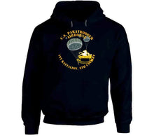 Load image into Gallery viewer, Army - Us Paratrooper - 1st Battalion 8th Cavalry Long Sleeve T Shirt
