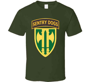 Army - 18th Mp Brigade - Sentry Dogs Tab Wo Txt Classic T Shirt