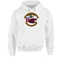 Load image into Gallery viewer, Army - 82nd Airborne Div - Beret - Mass Tac - Maroon  - 1 Recon Sqn 17th Cav T Shirt
