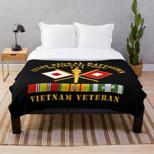 Army - 121st Signal Bn w BR - Vietnam Veteran w BN NUM X 300 Throw Blanket