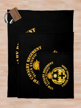 Load image into Gallery viewer, Army - 5th Cavalry Regiment - Black Knights Throw Blanket
