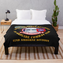 Load image into Gallery viewer, 501st Infantry Regt - 1st Bde Cbt Tm - 82nd Abn Div Throw Blanket
