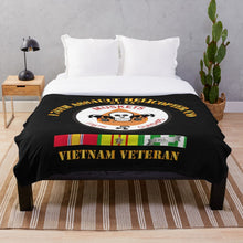 Load image into Gallery viewer, 176th Gunships (Muskets) - Guns - Vietnam Vet w SVC Throw Blanket
