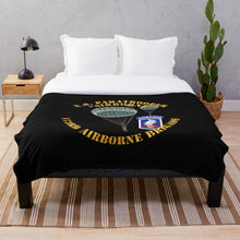 Load image into Gallery viewer, Army - US Paratrooper - 173rd Airborne Bde Throw Blanket
