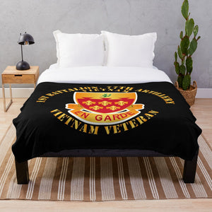 Army - 1st Bn - 1st Bn 77th Artillery -Vietnam Veteran Throw Blanket